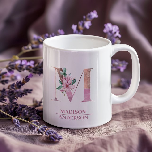 Monogramm Rose Gold Blume Letter M Kaffeetasse (Von Creator hochgeladen)