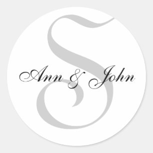 Monogramm S plus Vornamen-Aufkleber für Hochzeiten Runder Aufkleber