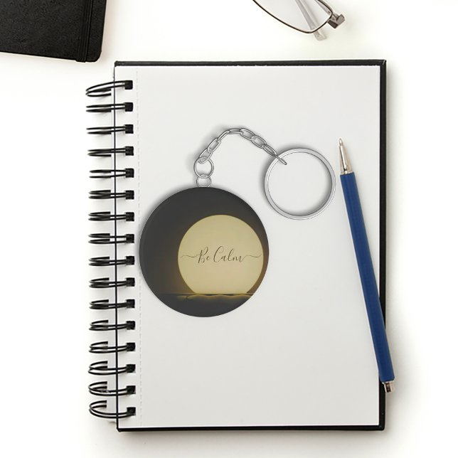 Monogramm-Schlüsselanhänger der Neonlampe. Schlüss Schlüsselanhänger (Neon lamp monogram keychain. keychain)