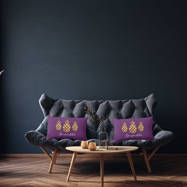 Monogramm-Schrift für lila Ananas Kissen Für Draußen (Von Creator hochgeladen)