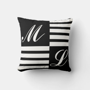 Monogramm Schwarz-Weiß-Streifen Kissen