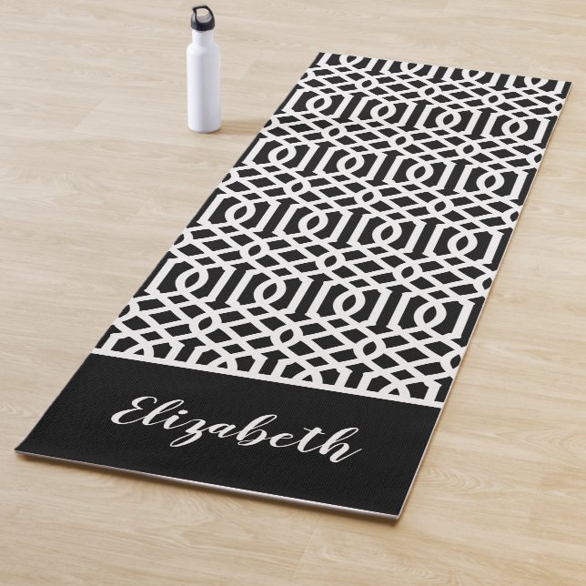 Monogramm Schwarz-Weiß-Trellis | Editierbare Farbe Yogamatte (Beispiel)