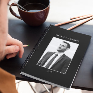 Monogramm-Skript für Schwarz-Weiß-Foto Planer