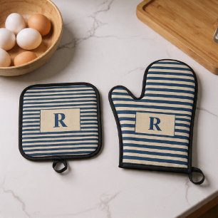 Monogramm Streifen Bue/Vanilla Ofenhandschuh & Topflappen-Set