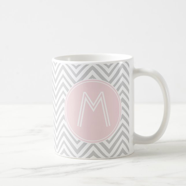 Monogramm-Tasse mit Zickzack Muster, grau und rot Tasse (Rechts)