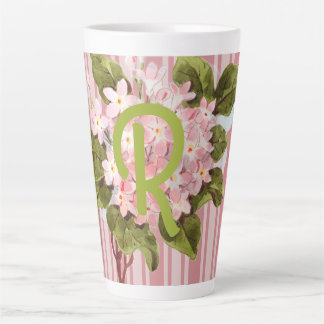 Monogramm und Blumen auf rosa Streifen Milchtasse