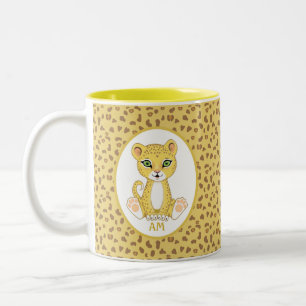 Monogramm und Leopard auf Braun und Golden Beige Zweifarbige Tasse