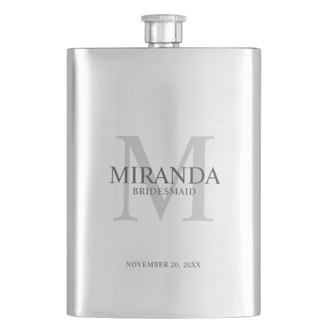 Monogramm und Name der personalisierten Bridesmaid Flachmann (Vorderseite)