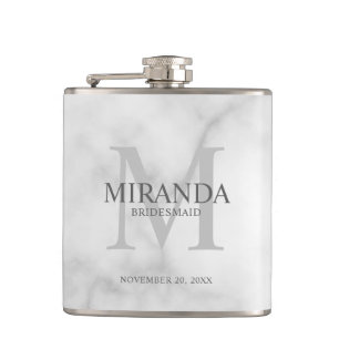 Monogramm und Name der personalisierten Bridesmaid Flachmann