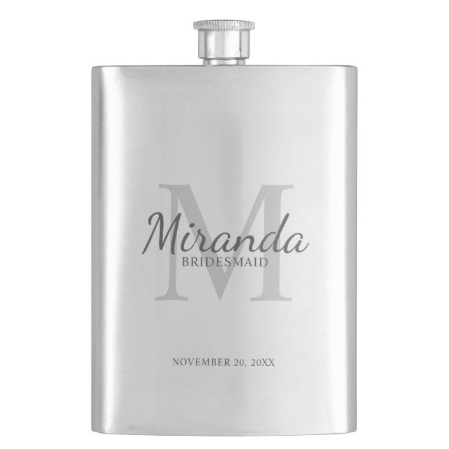 Monogramm und Name der personalisierten Bridesmaid Flachmann (Vorderseite)