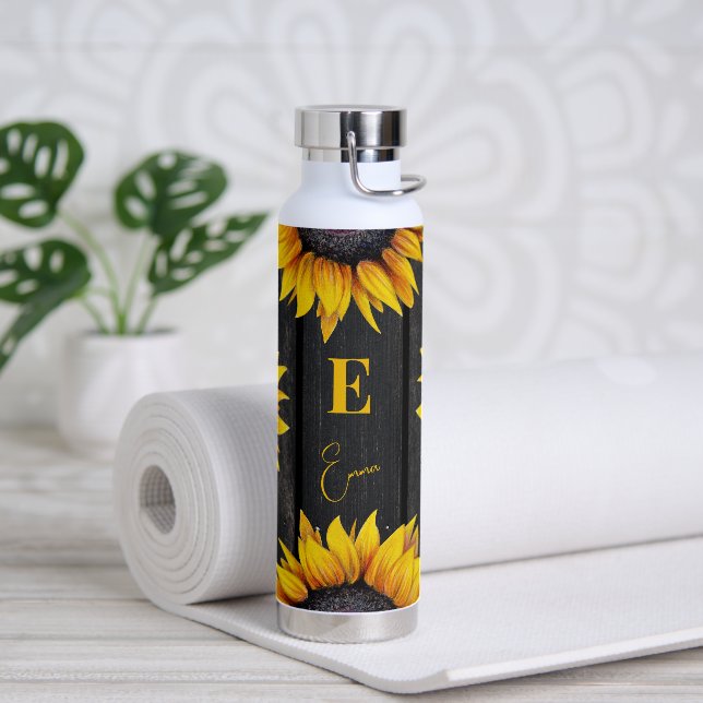 Monogramm und Name der Sonnenblume personalisiert Trinkflasche (Yoga)