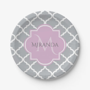 Monogramm und Name des Girly Grey Quatrefolie Lave Pappteller