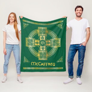 Monogramm und Name des keltischen Kreuzes und des  Fleecedecke