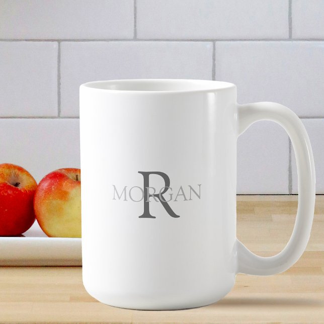 Monogramm und Name im grauen Text, einfaches Desig Kaffeetasse (Von Creator hochgeladen)