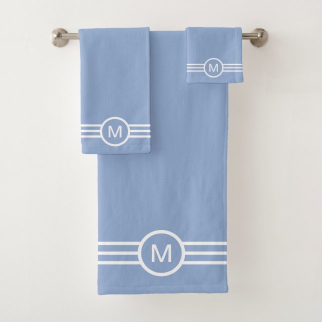 Monogramm und weiße Streifen auf hellblau Badhandtuch Set (Insitu)