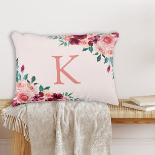 Monogramm-Wasserfarbe Boho Rosa Burgunderrose Blum Dekokissen