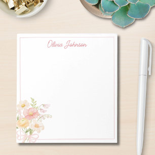 Monogramm-Wasserfarbe Hübscher Blumenstrauß Floral Notizblock