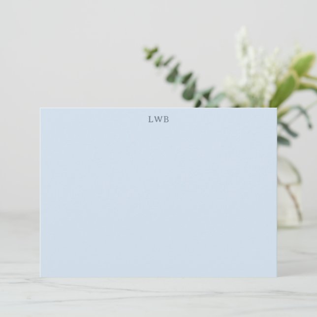 Monogrammed Initials Light Blue Modern Stationery Mitteilungskarte (Stehend Vorderseite)