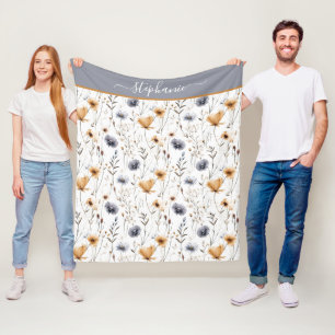 Monogrammierte Blaugrau Beige Weiß Boho Floral Fleecedecke