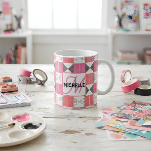 Monogrammierte moderne geometrische rosa und schwa kaffeetasse