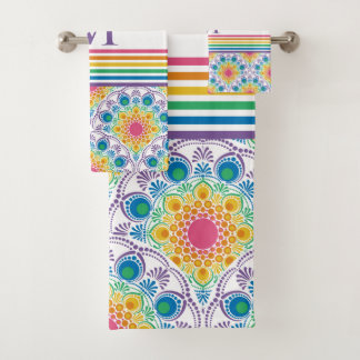 Monogrammierte Regenbogen-Blumenfontänen-Kunst im Badhandtuch Set