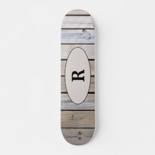 Monogrammierte verwitterte Holzplanke Skateboard