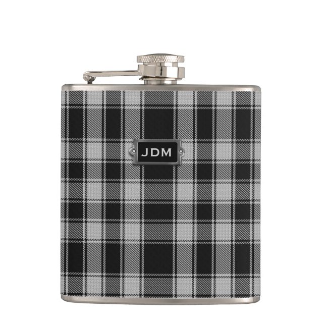 Monogrammierter Clan MacPhee Tartan Kariert Flask Flachmann (Vorderseite)