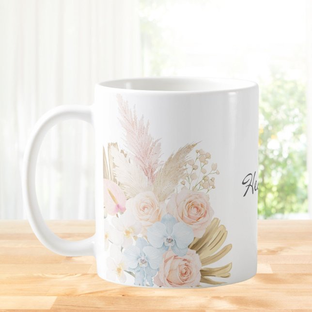 Monogrammierter hübscher tropischer Blumenstrauß F Kaffeetasse (Von Creator hochgeladen)