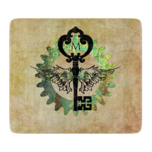 Monogrammierter Steampunk-Schlüssel mit Flügel und Schneidebrett