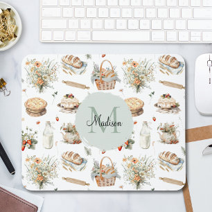 Monogrammiertes Whimsical Floral Strawberry Land Mousepad