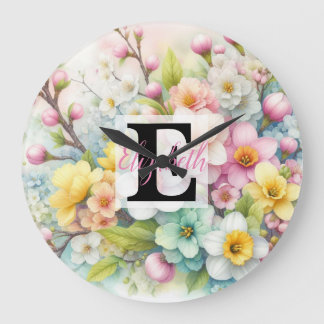 Monogrammname auf Aquarellfarben-Blume in Pastellf Große Wanduhr