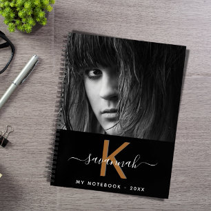 Monogrammschrift für Schwarz-weißes Foto Notizbuch