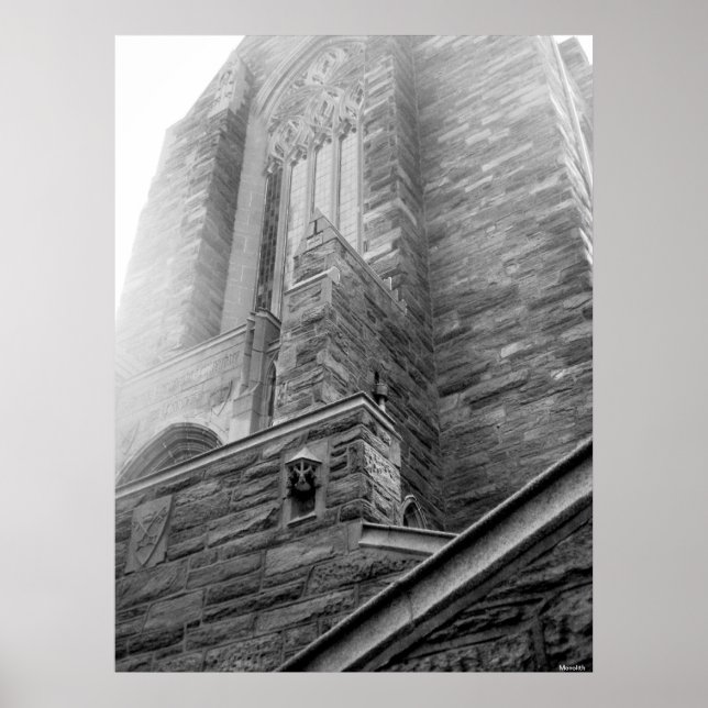 Monolith Poster (Vorne)