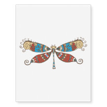 Monster-Drache fliegt