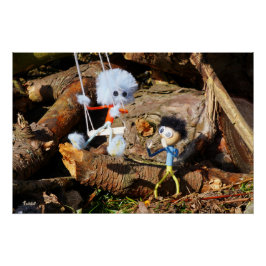 Monster Fubby op schommel. Poster