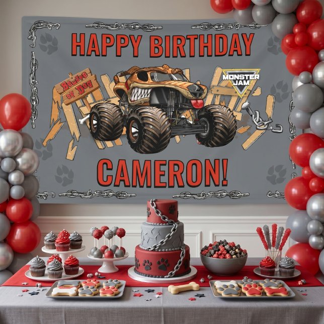 Monster Jam - Monster Mutt Geburtstag Banner (Simulated banner on wall)