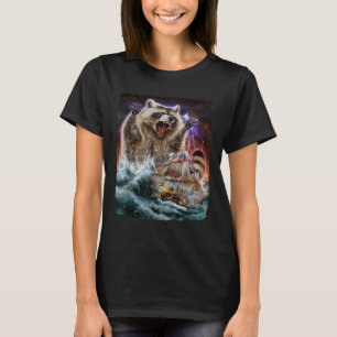 Monster-Raccoon als Kraken ein Kriegsschiff an der T-Shirt