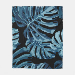 Monstera Pflanze: blaues Blätter Muster. Fleecedecke