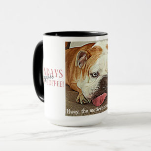 Montag benötigen Kaffee müde Bulldogge rosa Zunge Tasse