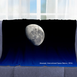 Montag, Internationale Raumstation, 2016 Fleecedecke