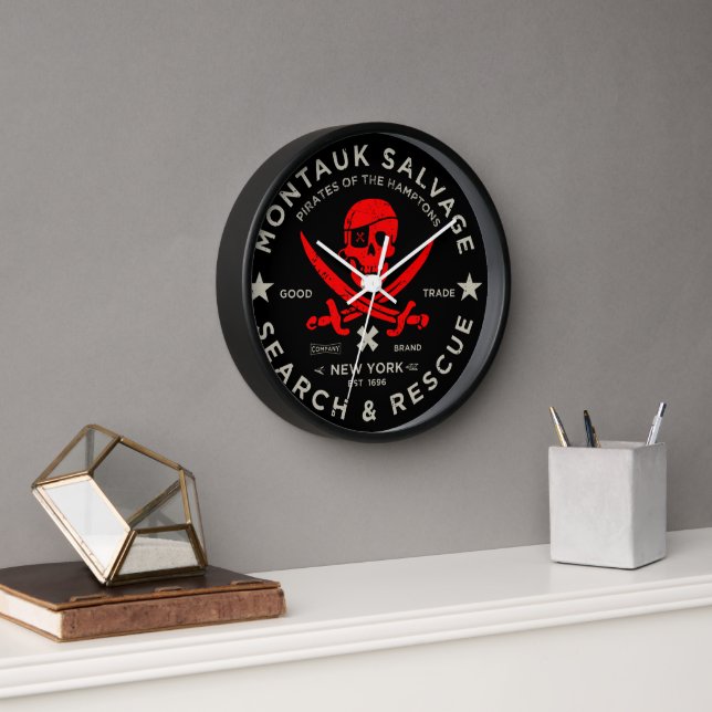 Montauk Salvage Co. Pirate Clock Uhr (Büro)