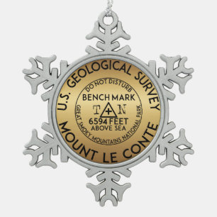 Monte Le Conte Benchmark Tennessee Grosser Smoking Schneeflocken Zinn-Ornament