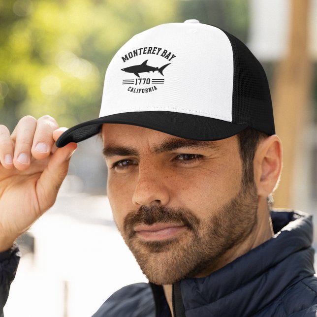Monterey Bay California Surfer Paradise Truckerkappe (Von Creator hochgeladen)