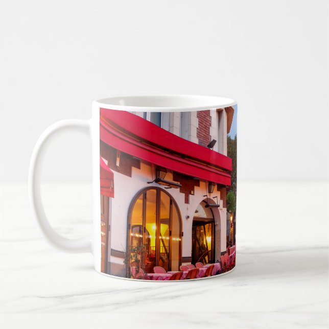 Montmartre in Paris, Frankreich Old Street Café Kaffeetasse (Links)