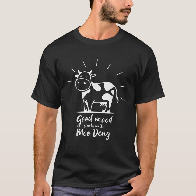 Moo Deng Gute Stimmung Minimalistisch T-Shirt (Vorderseite)