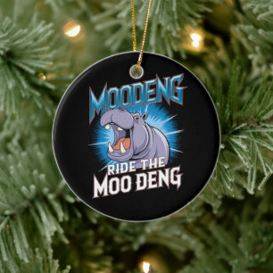 MOO DENG Hippo fährt das MOO DENG Keramik Ornament