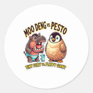 Moo Deng vs. Pesto Angry Hippo vs. Fluffy Penguin Runder Aufkleber