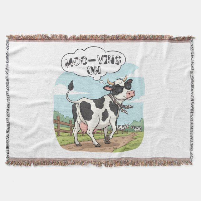 "Moo-ving On" Cow - Funny & Stylish Farm Humor! Decke (Vorderseite)