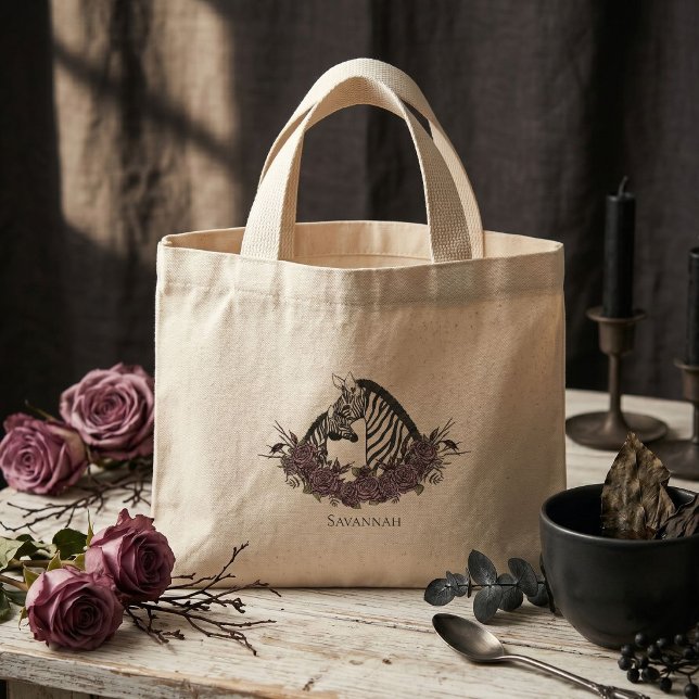 Moodige Zebra-Mama und Baby Mini Stoffbeutel (Moody Zebra Mini Tote with hand-drawn mommy and baby alaternative zebra ink art and mauve roses)