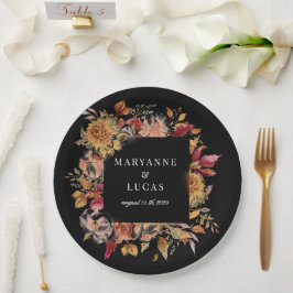 Moody Autumn Floral Monogram Pappteller